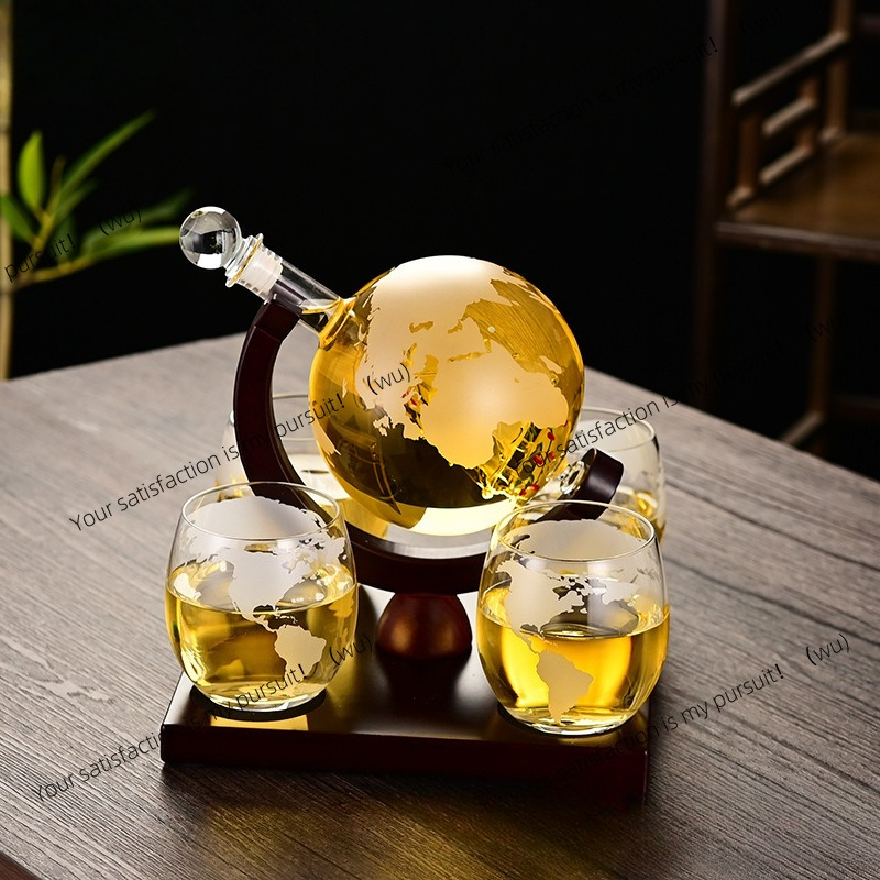 Creatieve Whiskey Glazen Fles  - Decanter Globe Set recensie en prijs